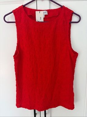 EverEve Bold Red Textured Sleeveless Tank